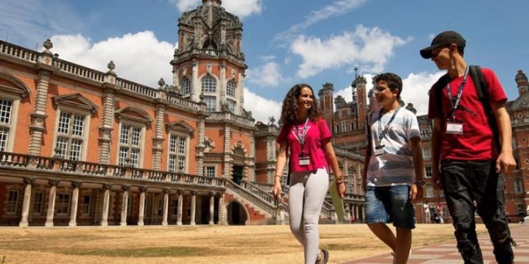 EGHAM, ljetni tečaj engleskog jezika, škola Royal Holloway