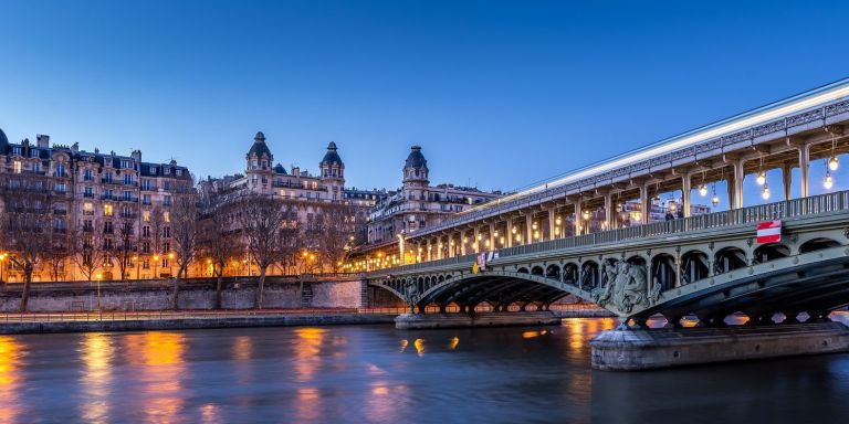 Pariz
